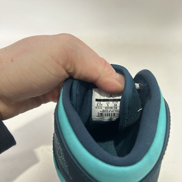 Nike Air Jordan 1 Retro High GG “Hyper Jade” - Picture 10 of 10